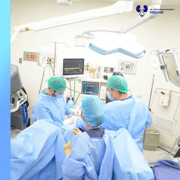 Slider image (7) Dr. Victor Mendoza - Urologist